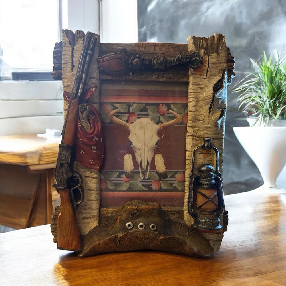 Western Cowboy Style 3-D Ceramic Picture Frame 4x6 Gun Spurs Lantern Hat